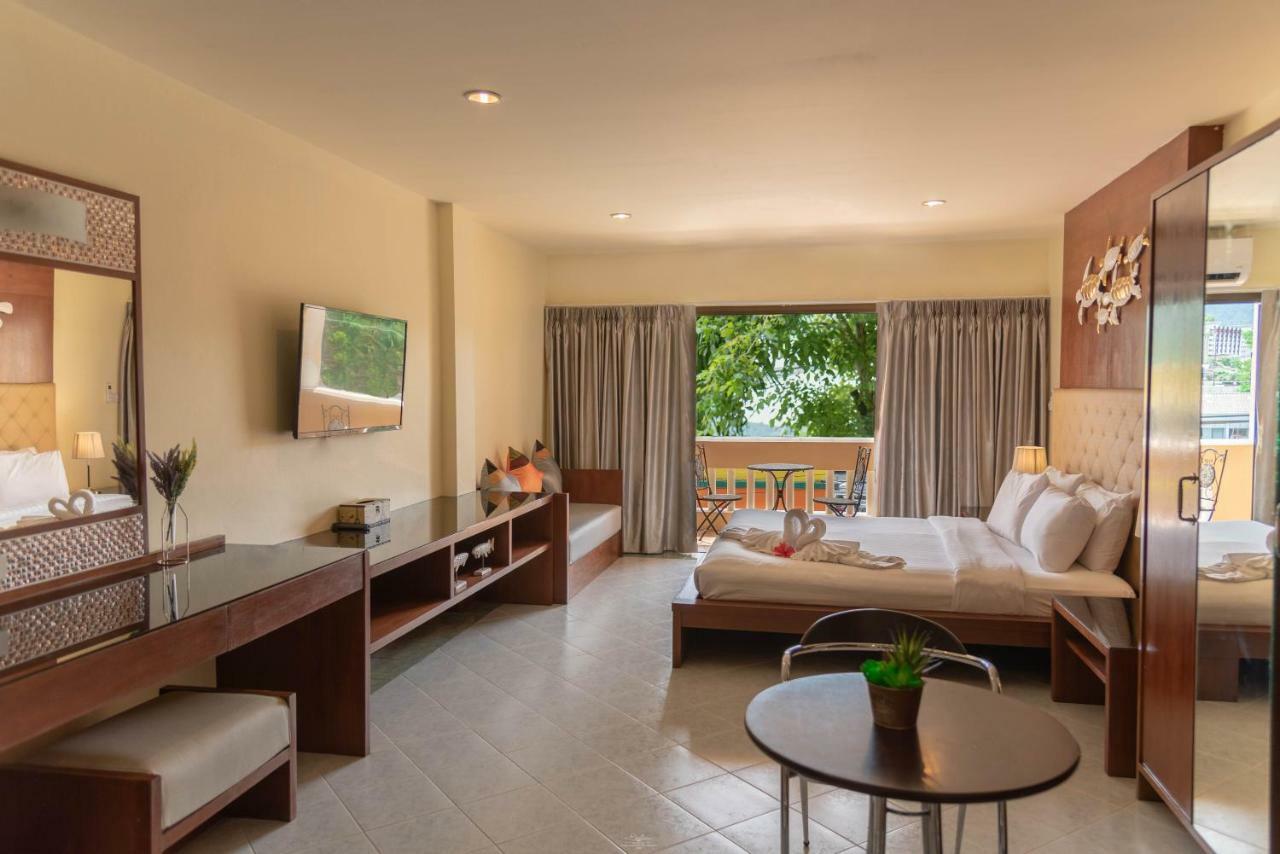 Park 38 Hotel - Sha Plus Phuket Extérieur photo