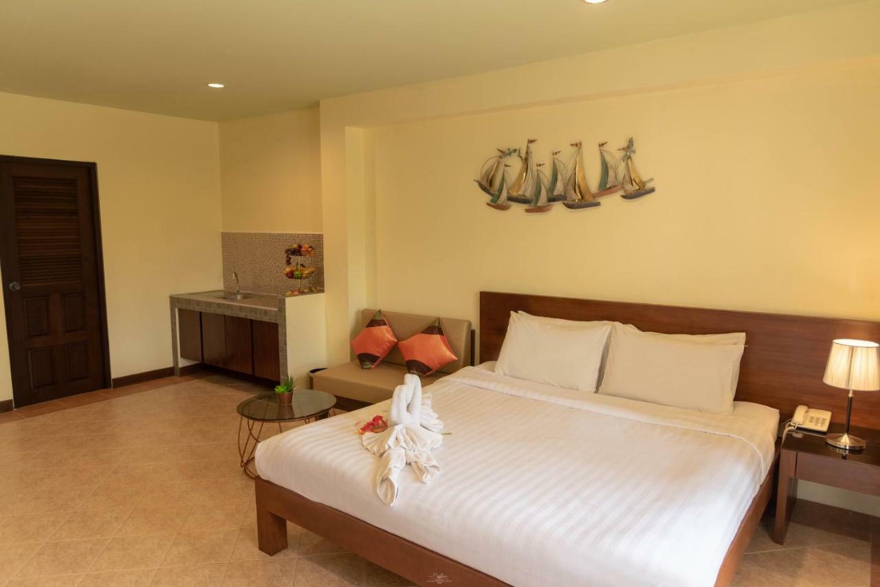 Park 38 Hotel - Sha Plus Phuket Extérieur photo